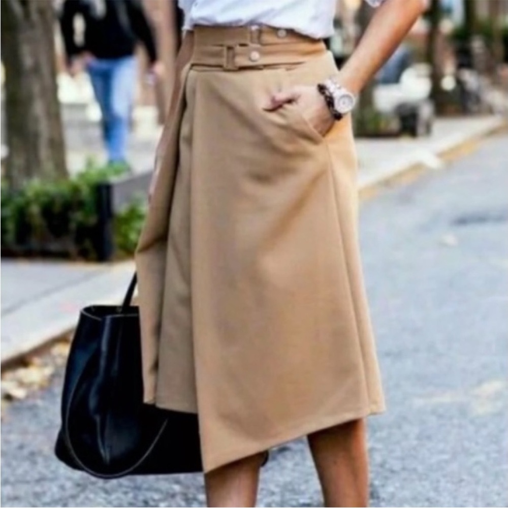 ZARA Camel Wrap Belt Pleated
Asymmetrical Skirt sz‎ XS